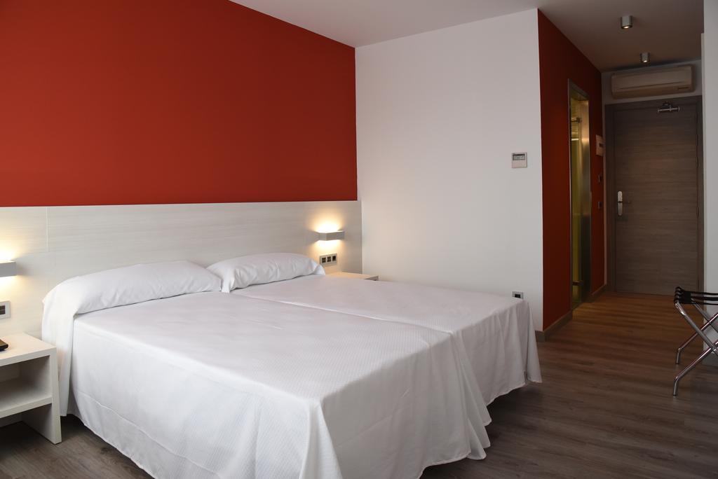 Hotel Julimar Lloret de Mar Dış mekan fotoğraf